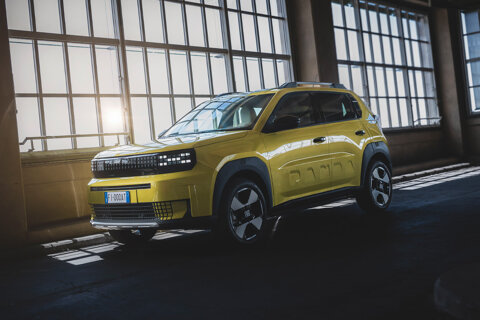 fiat-grande-panda-rijdend-v4