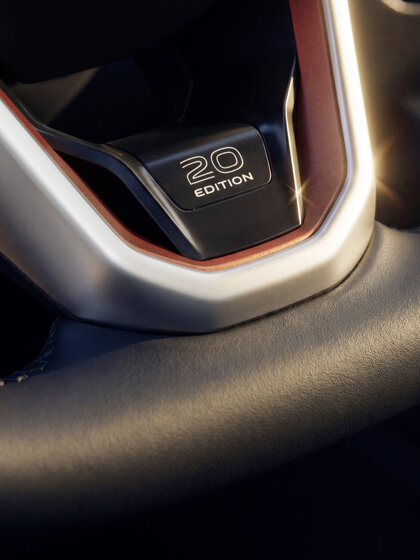1920_db2026au00586