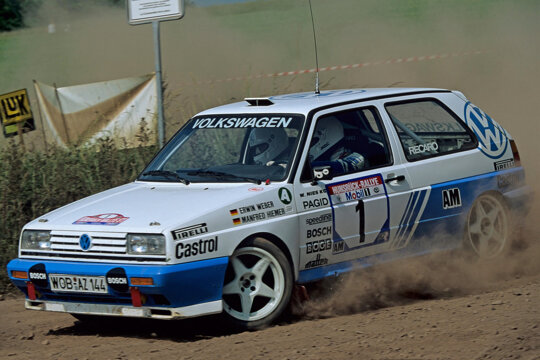 1920_inderallysportwondegolfg60in1991hetduitsekampioenschapmeterwinweberachterhetstuur.