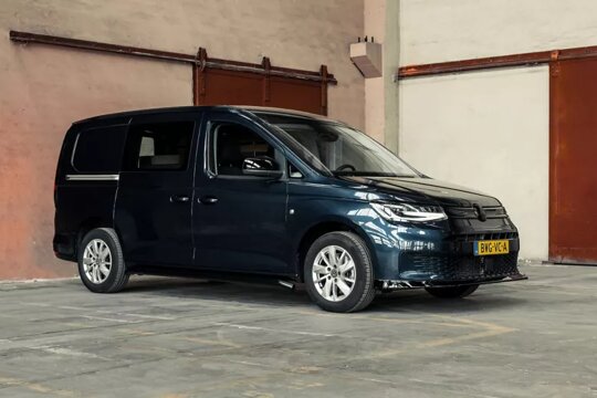 Volkswagen-Caddy-Cargo-Maxi-Gallery-1