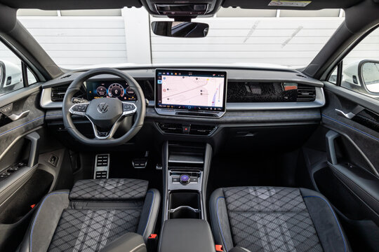 Volkswagen_Tayron_2025_19