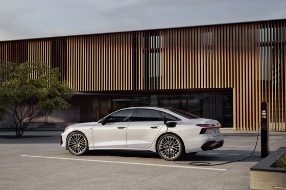 a6limousinee-hybridquattro1