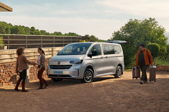 1920_e-transporterkombitaxi (1)