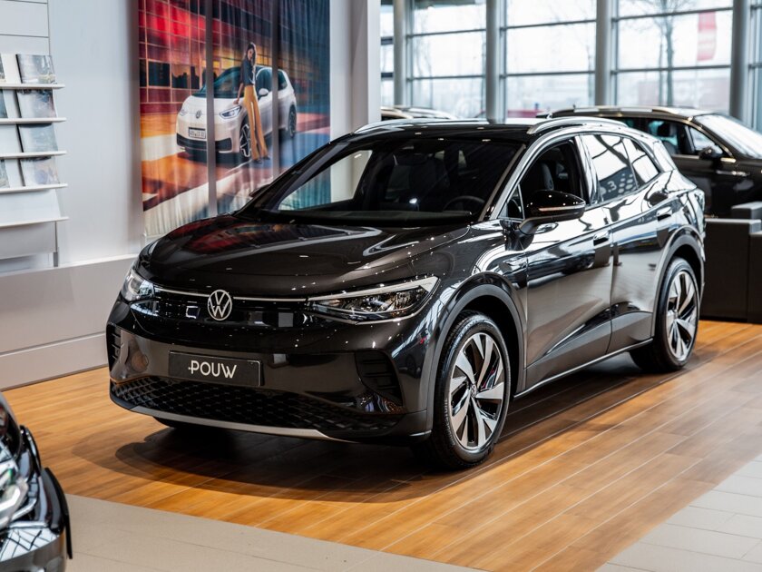 Volkswagen ID4 Pouw showroom (7)