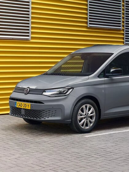 imgi_21_Volkswagen-Bedrijfswagens-Caddy-Cargo-Header-26-2