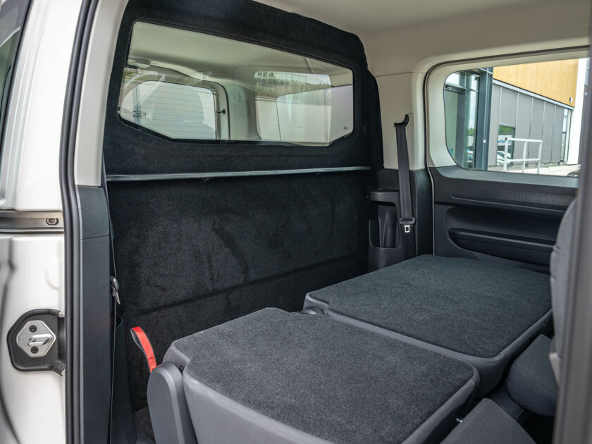 Caddy Kombi Maxi E-hybrid 2025-5