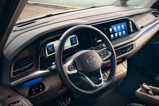 mu002528-vw-multivan-ambiente-light