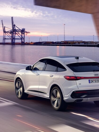 audi-q5-sportback-ehybrid-4 groot