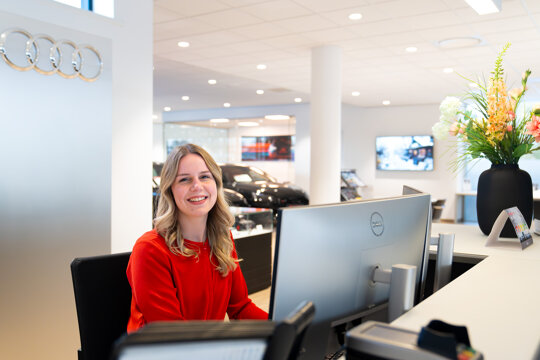 Kies voor het betere werk en ga voor de vacature Audi Host bij Van den Brug Drachten voor 20 u in de week.