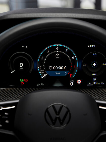 2024-volkswagen-golf-8,5-pon-1