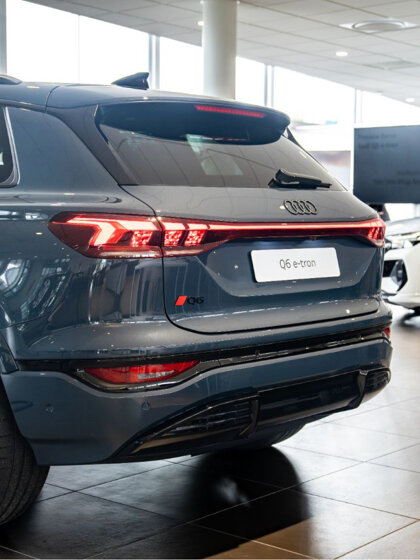 audi-q6-etron-10