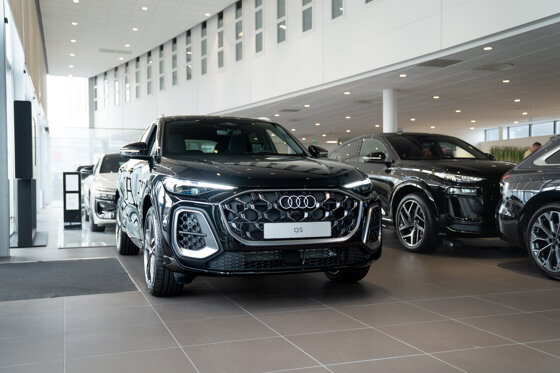 Q5 audi 2025 showroom drachten-21