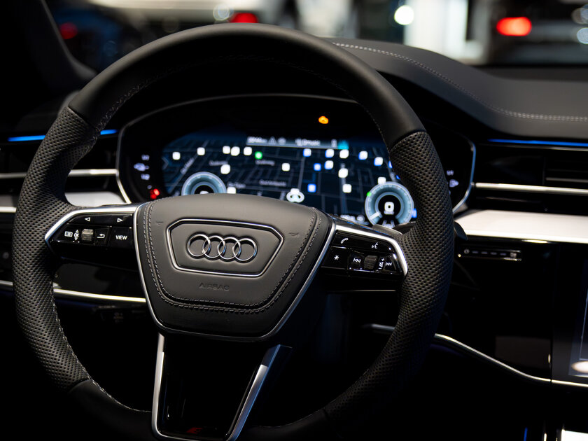 2023-audi-A8-VDB-11