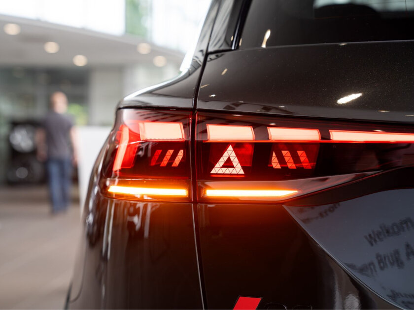 audi-q6-etron-3