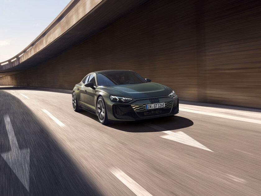 2024-audi-rs-etron-gt-10