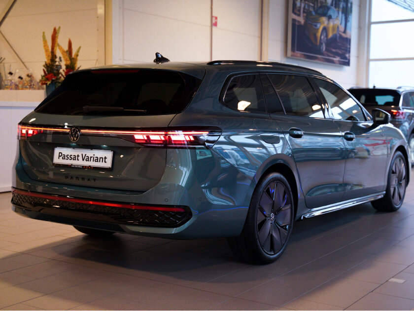 2024 Volkswagen Passat x Mark Poiesz_18