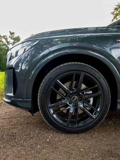 Audi-Q4-e-tron---2026-8
